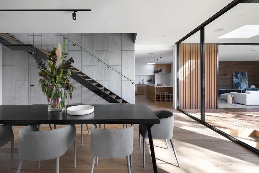 Open-concept living space with gallery lighting, Baldwin Park